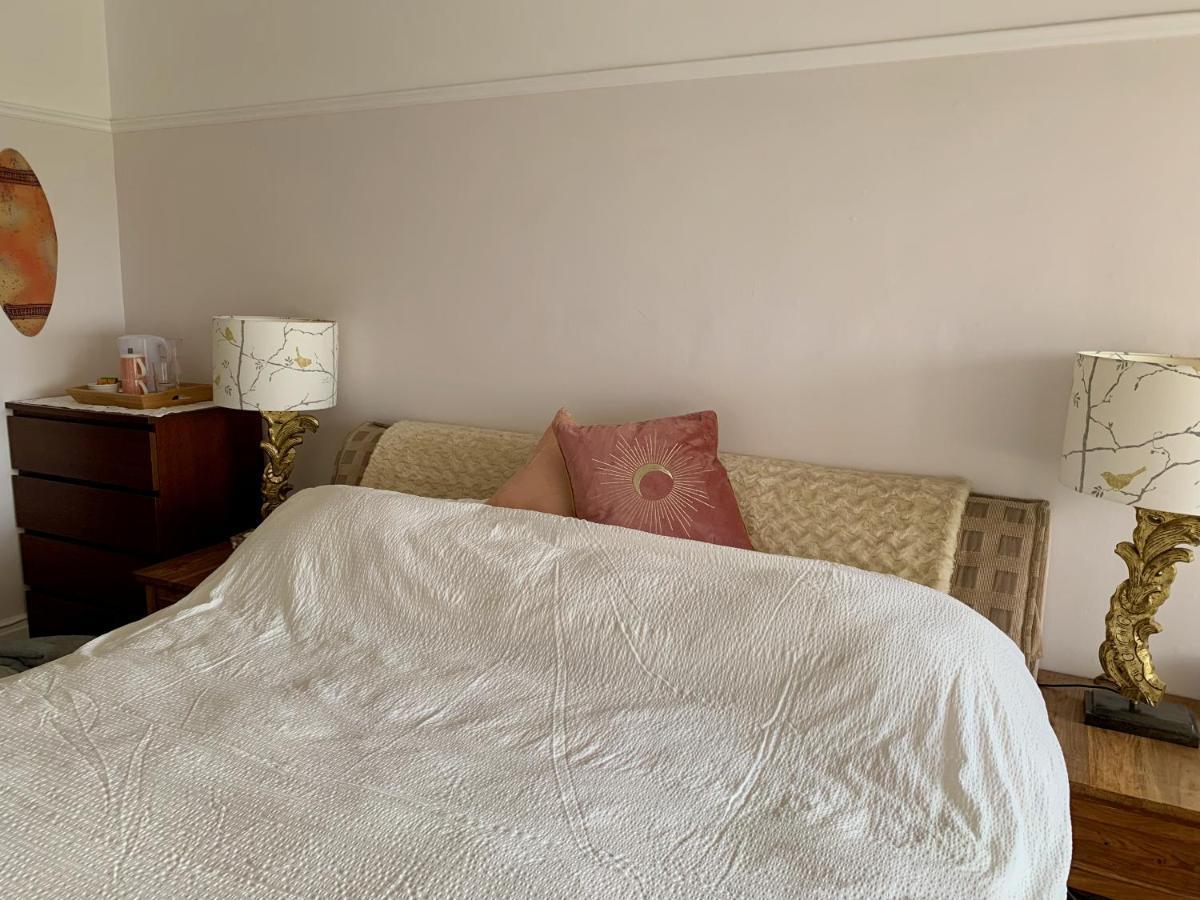 Magic Of Avalon Apartment Glastonbury Bagian luar foto