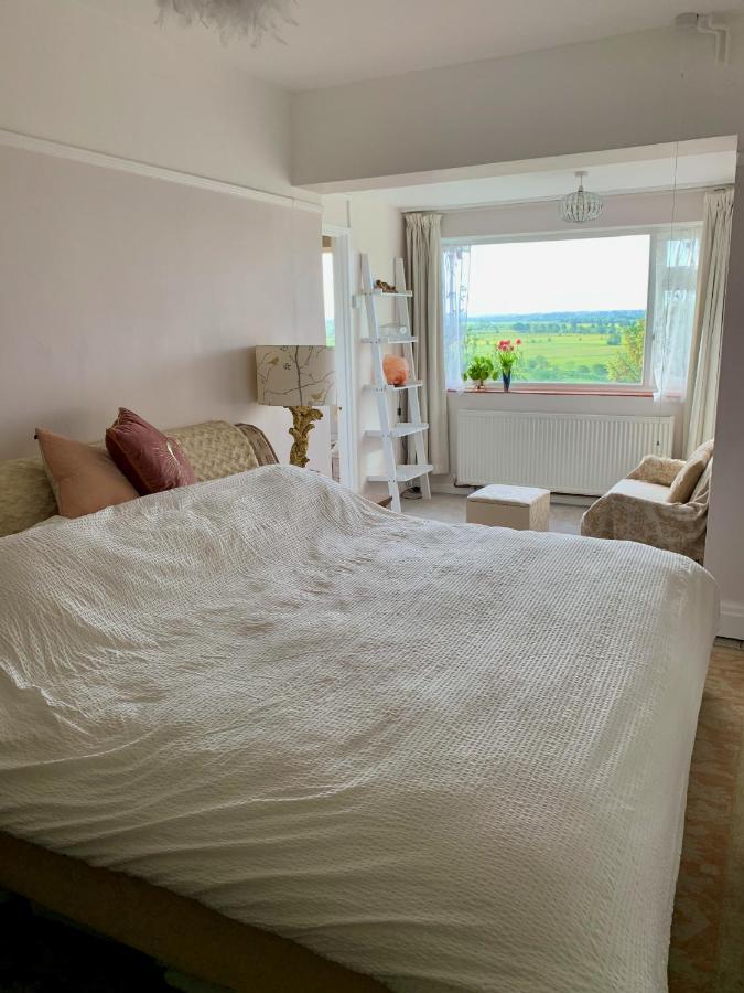 Magic Of Avalon Apartment Glastonbury Bagian luar foto